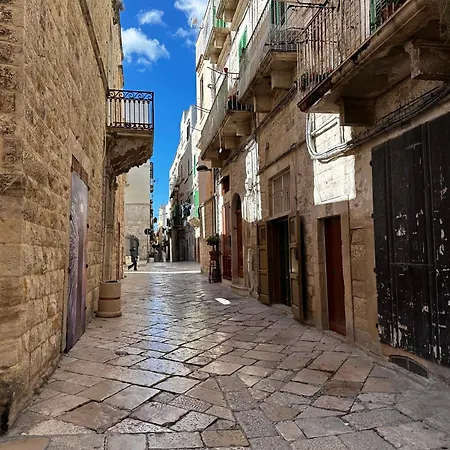 Nel Centro Storico Di * Molfetta